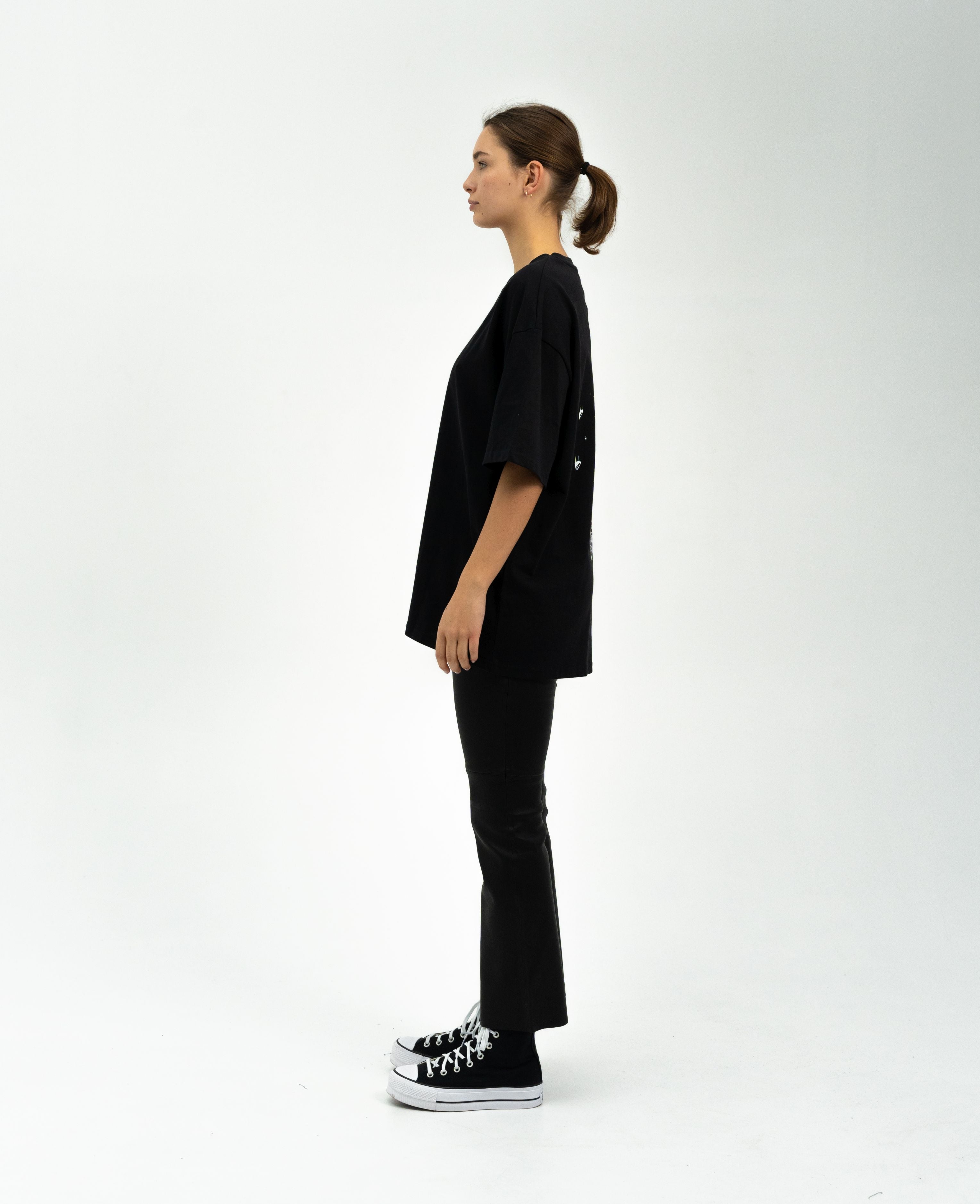 "Garou X THE HUNT IS ON - One Punch Man" Oversize T-Shirt