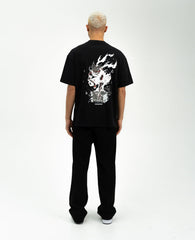 "Garou X THE HUNT IS ON - One Punch Man" Oversize T-Shirt