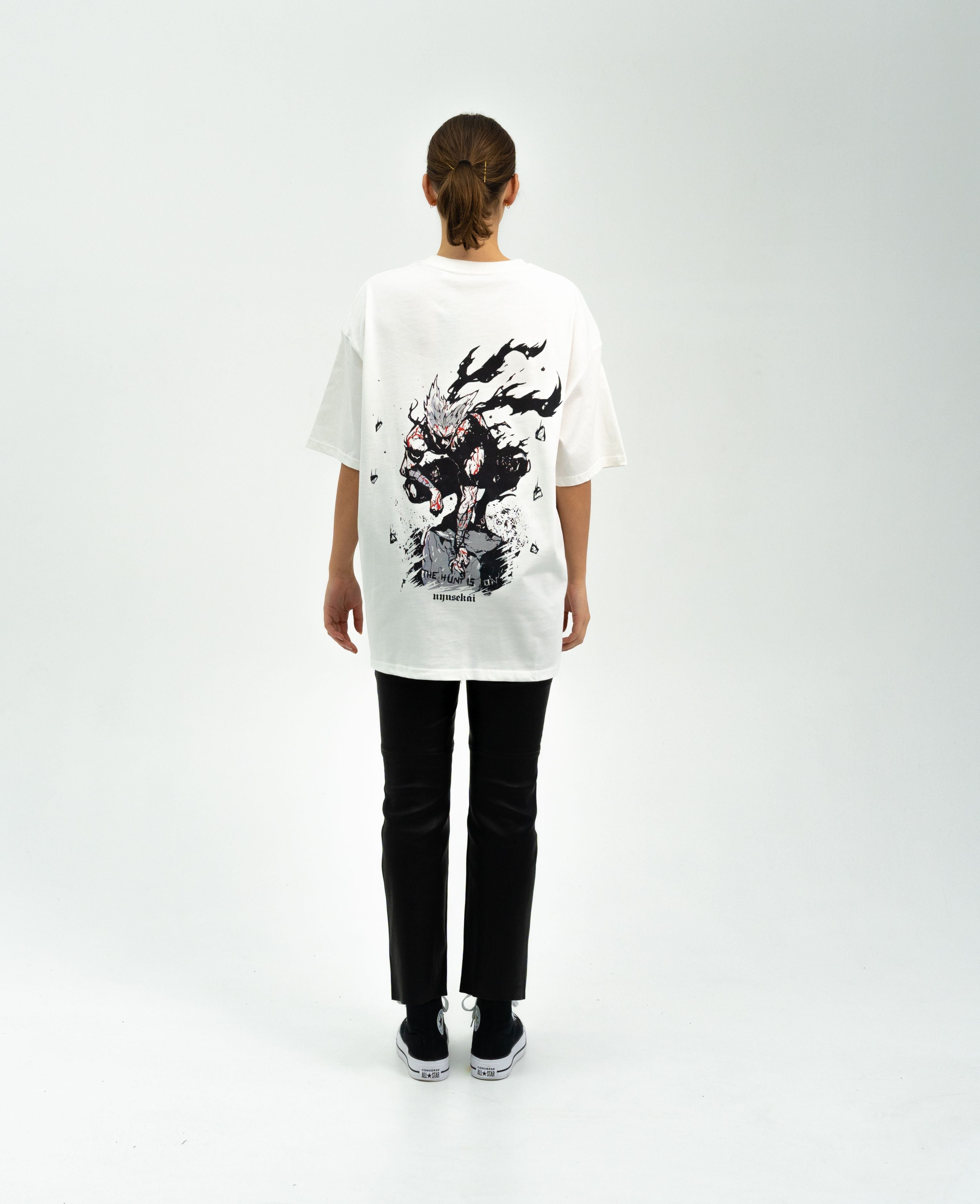 "Garou X THE HUNT IS ON - One Punch Man" Oversize T-Shirt