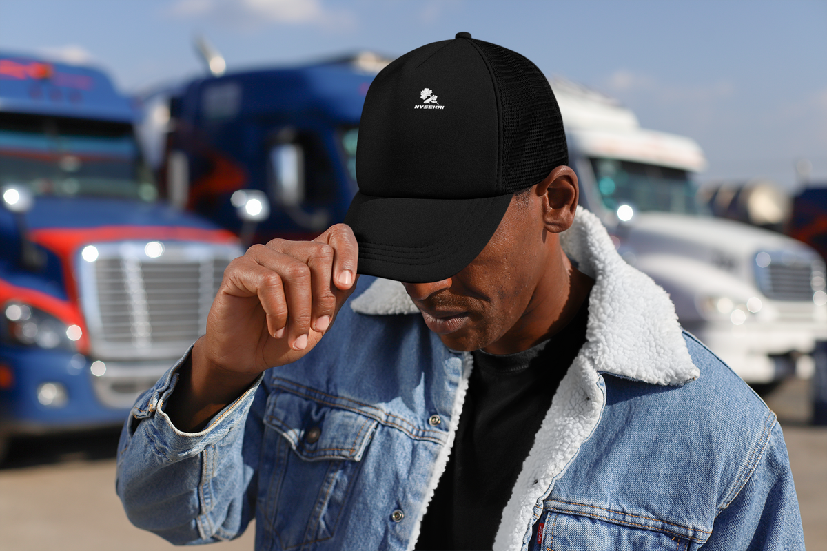 Nysekai "Logo" Trucket Hat