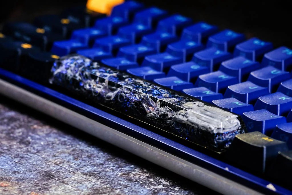 The Endurance Artisan Spacebar Keycap - Hirosart