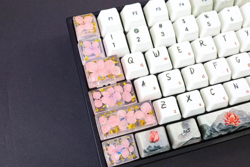 Nysekai "Custom Dry flower Artisan'' Keycap