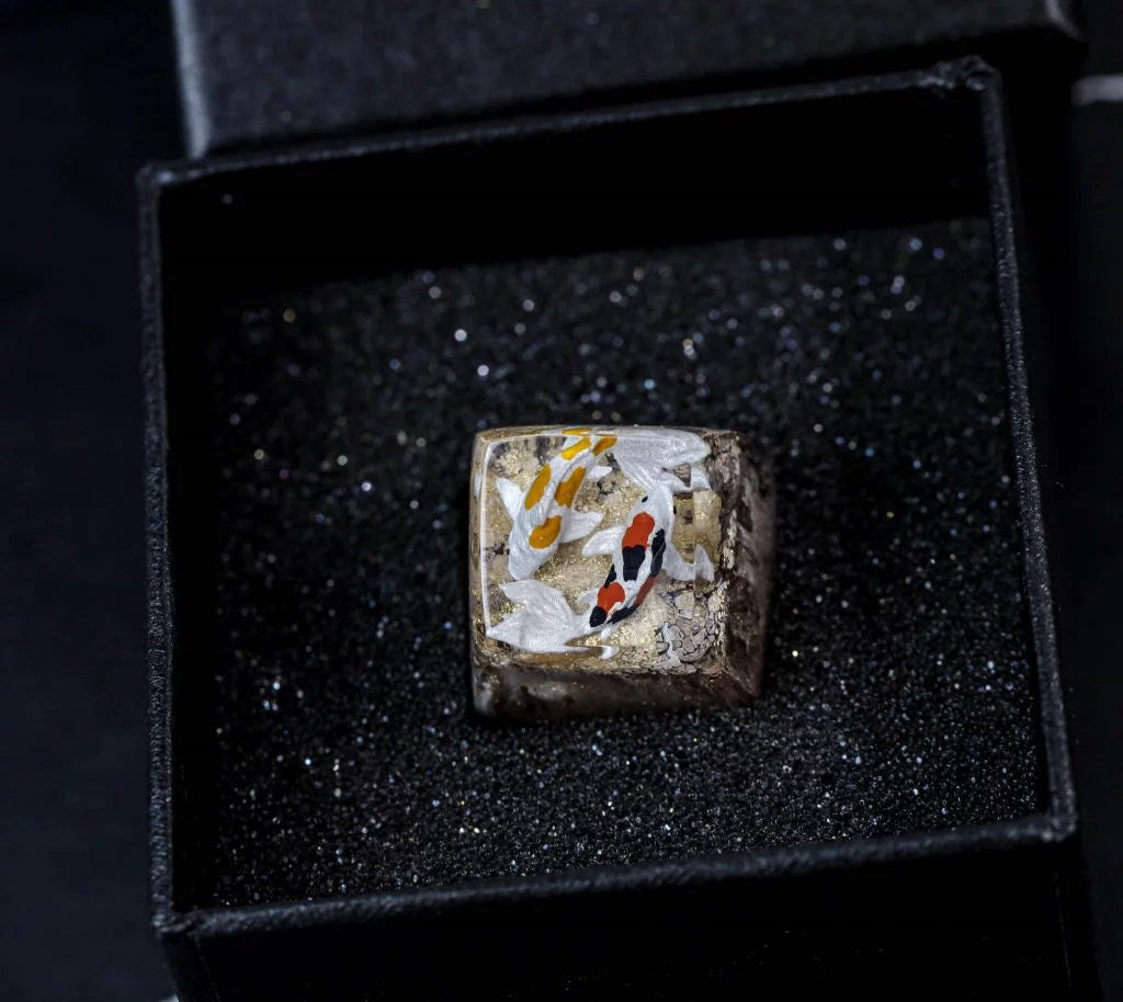 Gold Koi Artisan Keycap - Hirosart