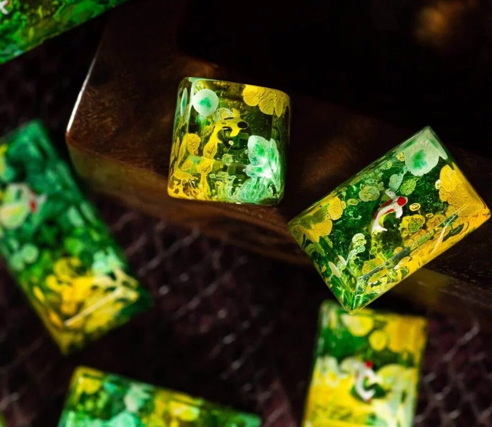 Green Koi Artisan Keycap - Hirosart