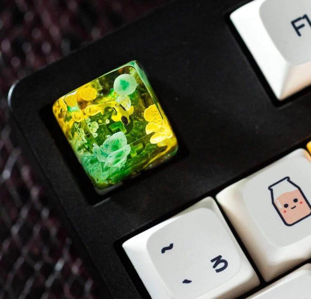 Green Koi Artisan Keycap - Hirosart