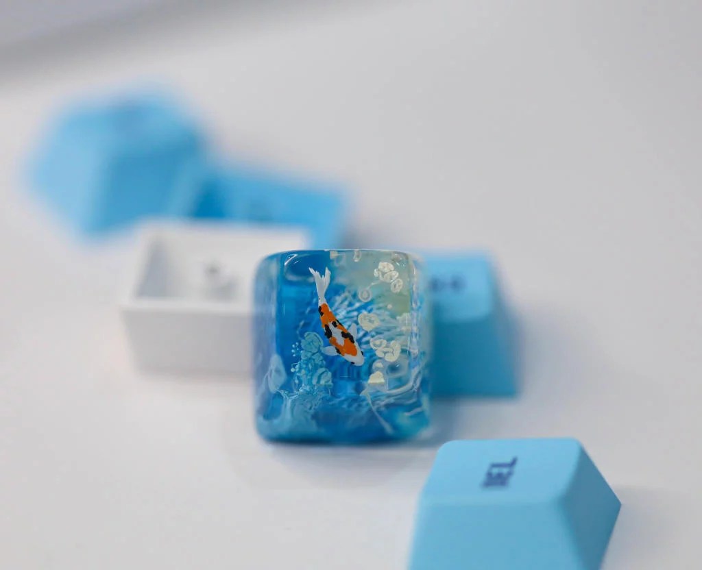 Bluesky Koi keycap - Hirosart